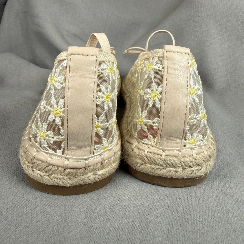 Madden Girl Cottagecore Flats Women 9.5 Beige Floral Mesh Mary Jane Bow Ballet